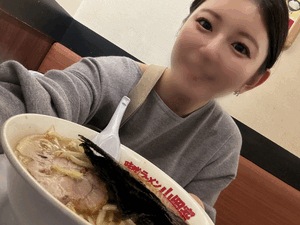 えみ