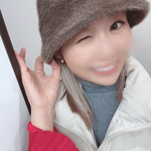 ななみ
