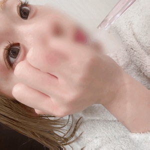 ななみ