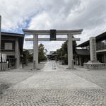 みな