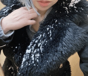 みな