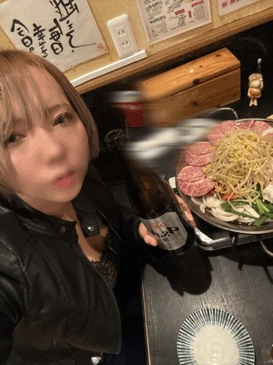 みな