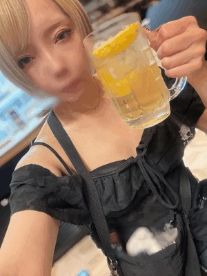 みな