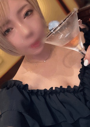 みな