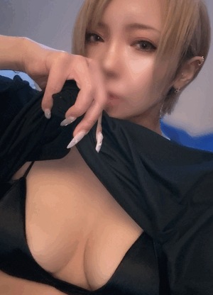 みな