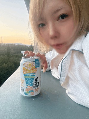 みな