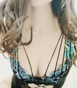 まみ
