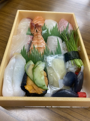 まみ