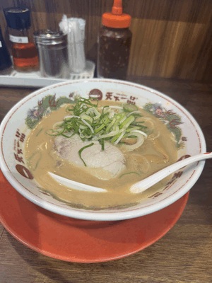 まみ