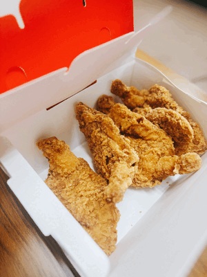 まみ