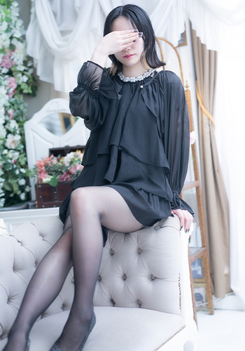 入店女性